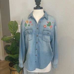 Billy T Boutique Embroidered Denim Button Down Shirt